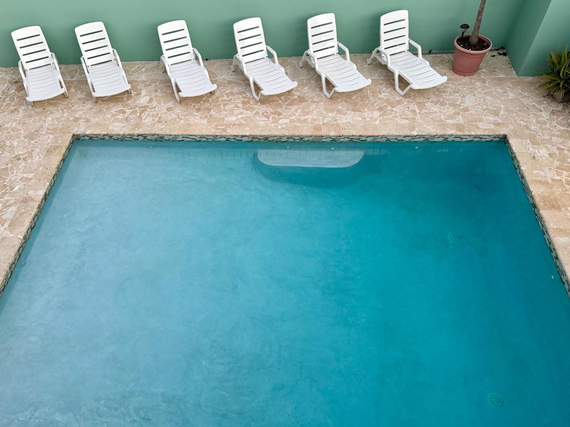 Aguada Beach Condos Εξωτερικό φωτογραφία